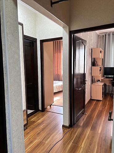 квартира на ошском: 3 комнаты, 63 м², 7 мкр 106 серия, 8 этаж, Евроремонт — 5