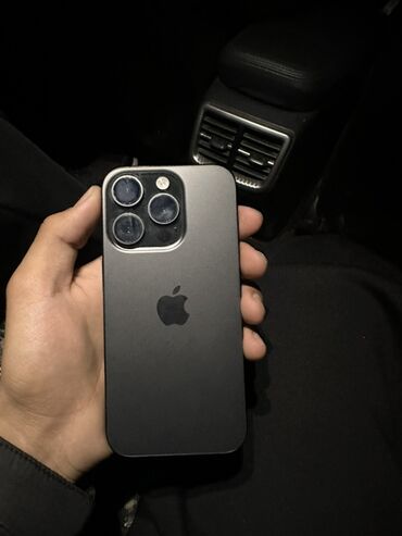 Apple iPhone: IPhone 15 Pro, Б/у, 128 ГБ, Black Titanium, Коробка, Чехол, 85 % — 2