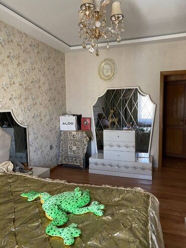 Həyət evləri və villaların satışı: Masazır 6 otaqlı, 200 kv. m, Yeni təmirli — 4