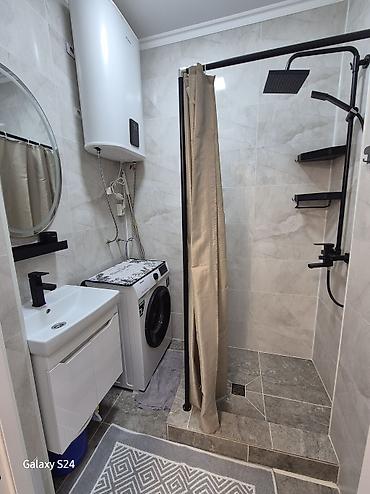 Посуточная аренда квартир: 2 комнаты, Душевая кабина, Постельное белье, Парковка — 9