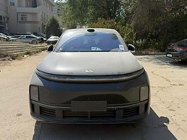 Lixiang: Lixiang L7: 2025 г., 1.5 л, Автомат, Гибрид, Кроссовер — 2