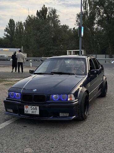BMW 3 series: 1994 г., 2.5 л, Механика, Бензин, Седан