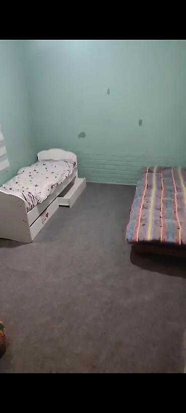 Комнаты: Сдаётся комната/часть квартиры. в районе Айни Поваринская Ташаузская — 1