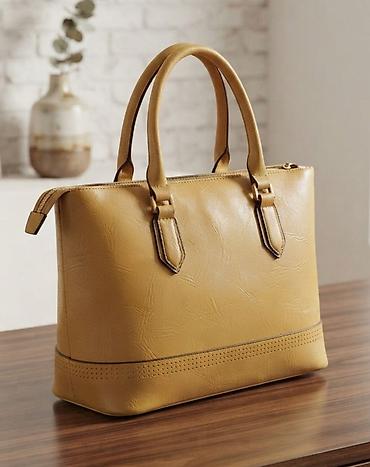 silikonski neseser: Elegantna ženska torba – bež/karamel nijansa - Materijal: eko koža — 1
