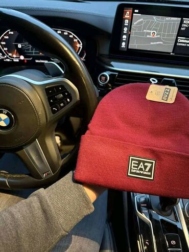 Kape: EA7 Emporio Armani zimske beanie kape - Model: klasična beanie kapa — 4