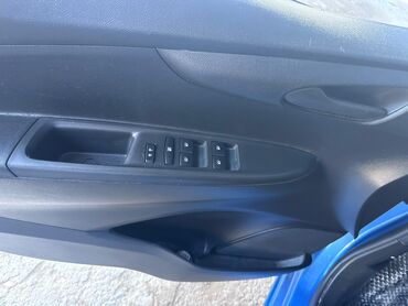 Chevrolet: Chevrolet Spark: 2018 г., 1 л, Вариатор, Бензин, Седан — 7