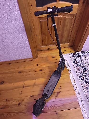 İdman və istirahət: Şəhər nəqliyyatı üçün yığcam və praktik kick skuter. Xüsusiyyətlər: - — 5