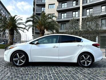 kia ced: Kia Forte: 2 l | 2017 il Sedan