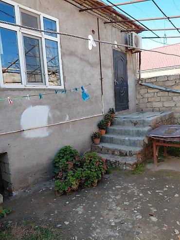 qax agcay kendi: 3 otaqlı, 65 kv. m, Kredit yoxdur, Orta təmir — 2