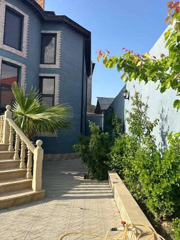 Uzunmüddətli kirayə evlər: 120 kv. m, 4 otaqlı, Artezian quyusu, Kanalizasiya, Kombi -da lalafo.az — 4 Uzunmüddətli kirayə evlər: 120 kv. m, 4 otaqlı, Artezian quyusu, Kanalizasiya, Kombi — 4