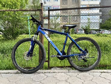 велосипед мерида: Продаю велосипед Skillmax. Рама-19, Колеса-26. Рама алюминиевая