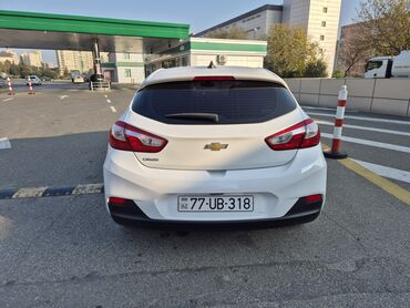 Chevrolet: Chevrolet Cruze: 1.4 l | 2019 il 207000 km Hetçbek — 3