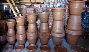 Bitkilər üçün dibçəklər: Dibcek Dibcek qabi yumru aq rengli gul.qabi yumru aq rengli dibcek — 7