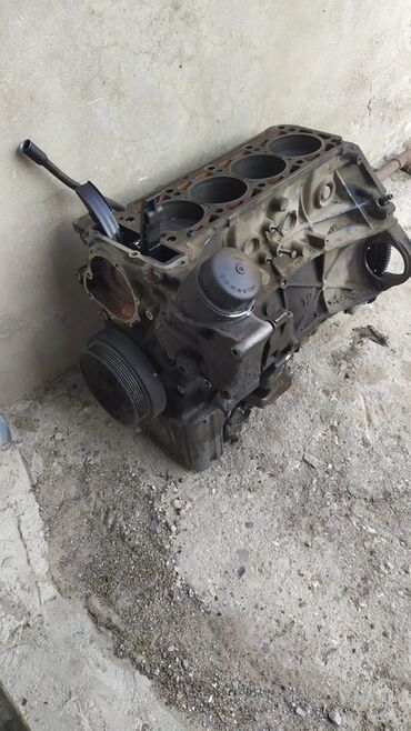 Кольца: Mercedes-BenzE220benzin mator,111.blok,qiymet razilawma yolu ile