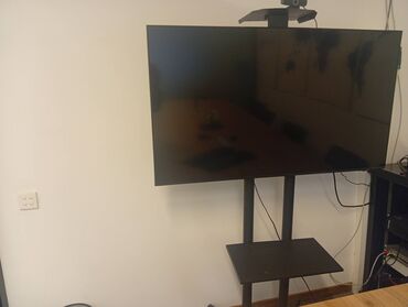 Ofis masaları: Продаются офисное оборудование в отличном состоянии : мониторы, сейф — 3