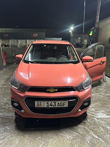 без проводные наушники б у: Chevrolet Spark (рестайлинг), хэтчбек 5 дв., цвет коралловый Кузов и — 1