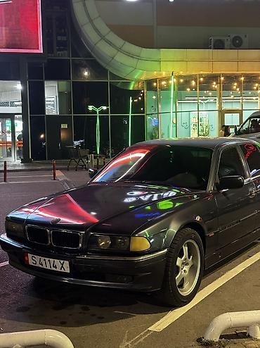 rolls royce silver ghost: BMW 7 series: 1996 г., 2.8 л, Механика — 2