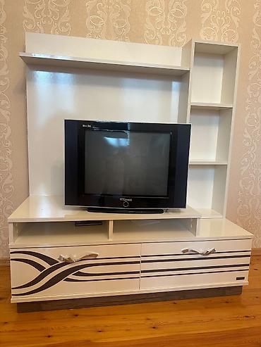 perla tv stend: Televizor problemsizdi 50Azn 2 ədət var
tv stent 80Azn — 1