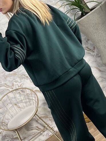 Gornji i donji deo: 🔥Ženski kompleti trenerke –gornji i donji deo na akcijskoj ceni 3400 na lalafo.rs — 9 Gornji i donji deo: 🔥Ženski kompleti trenerke –gornji i donji deo na akcijskoj ceni 3400 — 9