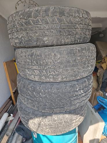 с кму: Комплект шин R265/65 R17 - Типоразмер: 265/65 R17 (радиальные). - — 2