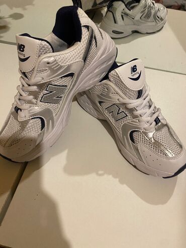 Makasin və loferlər: New Balance, Ölçü: 38, rəng - Ağ, Yeni