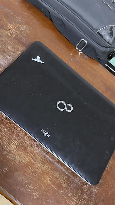 ноутбук планшет 2 в 1: Ноутбук Fujitsu LIFEBOOK A530 - Экран 15.6" (широкоформатный) — 2