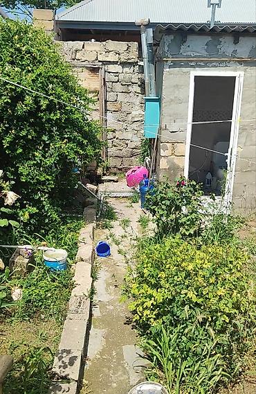 razin stansiyasi: Xırdalanda,Mədrəsə dayanacağının və Xırdalan dəmiryolu stansiyasinin — 7