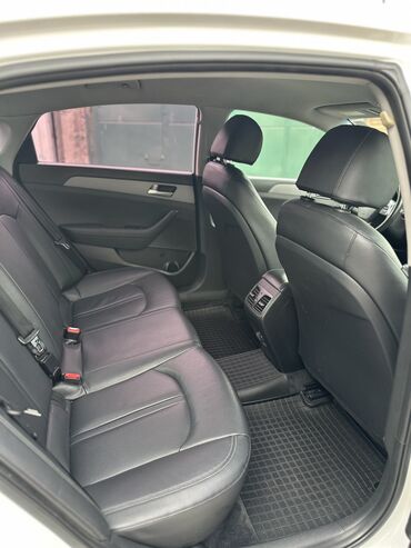 Hyundai: Hyundai Sonata: 2017 г., 2 л, Автомат, Газ, Седан — 5