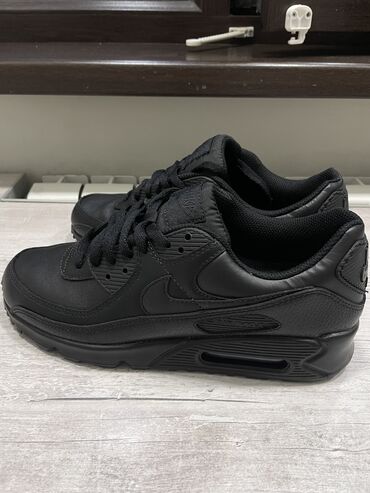 airmax бишкек: Эркектердин кроссовкасы, 42, Nike, Жаңы, түсү - Кара, Өзү алып кетүү, Акылуу жеткирүү