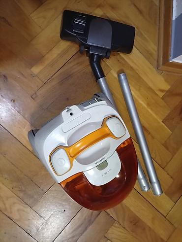 fly sl600: Gorenje usisivač bez kese – model VCK1501OCYIV (tip HT3318) - Snaga — 4