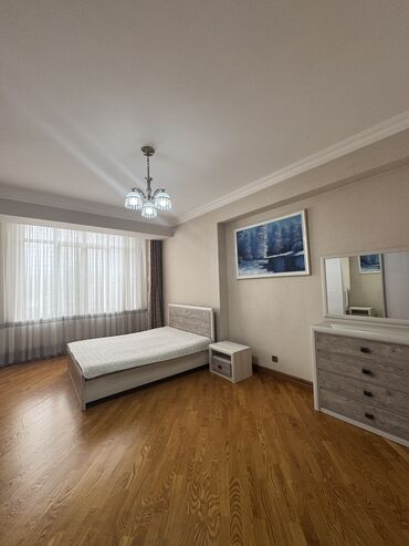 Продажа квартир: 4 комнаты, 147 м², Элитка, 4 этаж, Евроремонт — 4