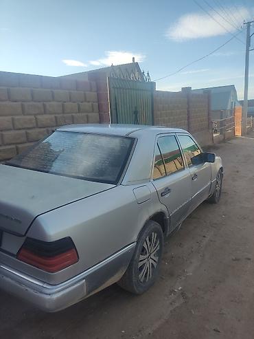 Транспорт: Mercedes-Benz W124: 1990 г., 2.6 л, Автомат, Бензин, Седан — 2