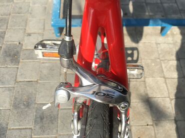 İdman velosipedləri: Yol velosipedi – Eddy Merckx Xüsusiyyətlər: - Brend/model: Eddy — 9