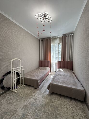 испанский дом 7 мкр: 3 комнаты, 74 м², 105 серия, 5 этаж, Евроремонт