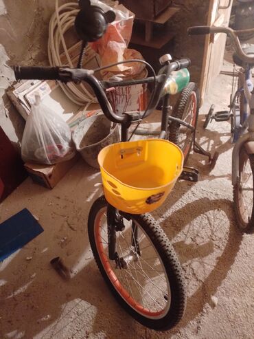 velosiped usaqlar ucun: İşlənmiş İki təkərli Uşaq velosipedi Adidas, 14", sürətlərin sayı: 8, Ünvandan götürmə