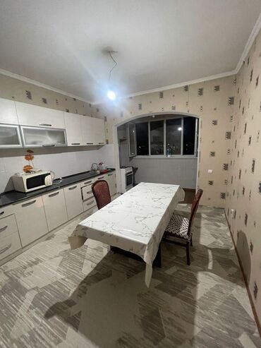 мкр улан продаю квартиру: 3 комнаты, 89 м², 106 серия улучшенная, 9 этаж, Косметический ремонт