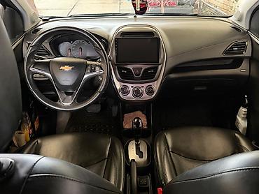 Chevrolet: Chevrolet Spark: 2017 г., Автомат, Бензин, Хэтчбэк — 3