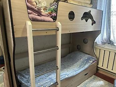 Продаю двухярусную кровать в отличном состоянии. Длина 195 см. Цена at lalafo.kg Продаю двухярусную кровать в отличном состоянии. Длина 195 см. Цена