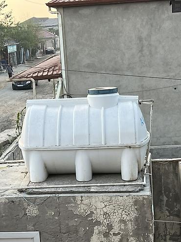 бак для воды в квартиру: Antalya markalı su çəni – 1500 litr - Həcmi: 1500 L (korpus üzərində — 4