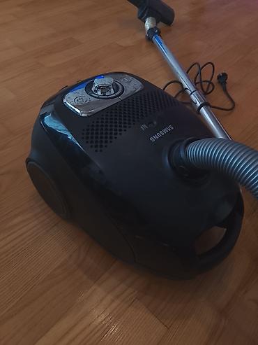 Samsung tozsoran. 2400w gucunde. torbasinda problem var deye pis lalafo.az -da Samsung tozsoran. 2400w gucunde. torbasinda problem var deye pis