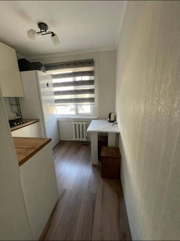 Продажа квартир: 2 комнаты, 43 м², 104 серия, 2 этаж, Евроремонт