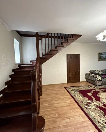 Продажа домов: Дом, 240 м², 7 комнат, Агентство недвижимости — 4