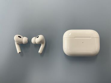 зарядник для телефона: Вкладыши, Apple, Новый, Беспроводные (Bluetooth), Классические