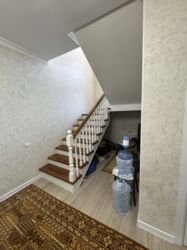 Продажа домов: Дом, 180 м², 7 комнат, Риэлтор at lalafo.kg — 10 Продажа домов: Дом, 180 м², 7 комнат, Риэлтор — 10