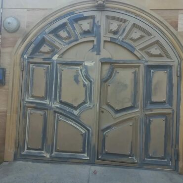 Həyət darvazaları: 1️⃣ darvazalari̇n renglenmesi̇ xi̇dməti̇ növbəti̇ el i̇şi̇mi̇z 😍 — 16