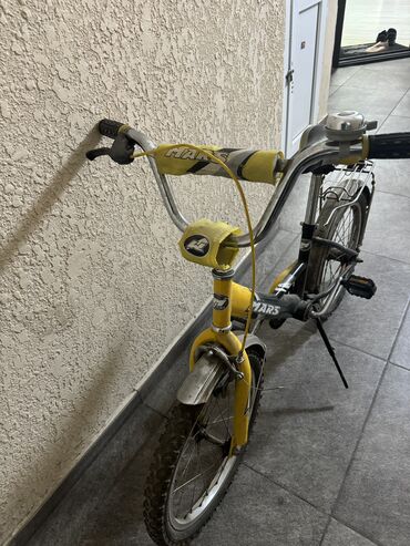 детский велосипед желтый: Продается велосипед есть мини торг. Состояние идеал на лет 7 до