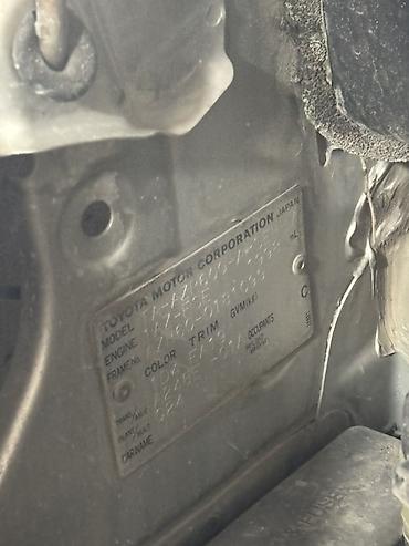 Toyota: Toyota Noah: 2003 г., 2 л, Автомат, Бензин, Минивэн — 12