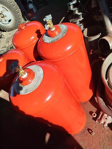 gas cylinder: Продаю газовые баллоны,в идеальном состоянии,установлены новые краники — 1