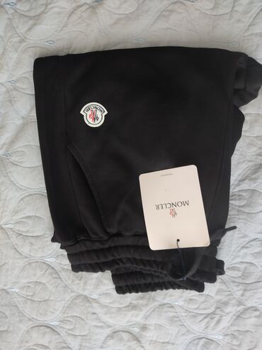 Брюки: Мужские брюки, XL (EU 42), Moncler, Новый, цвет - Черный