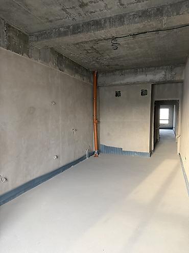 село боконбаева: 3 комнаты, 130 м², Боконбаева/Уметалиева Элитка, 13 этаж, ПСО (под самоотделку) — 10